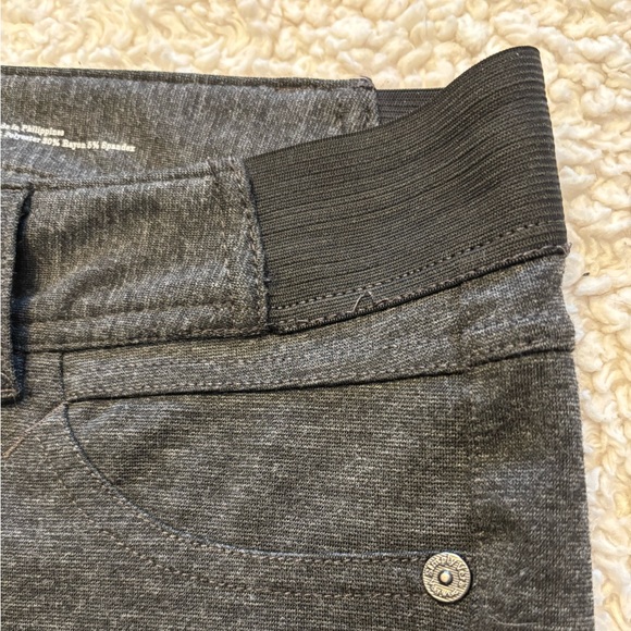 Simply Vera Vera Wang Black Skinny Jeans Jeggings Size Medium Stretchy Comfort - Picture 6 of 10